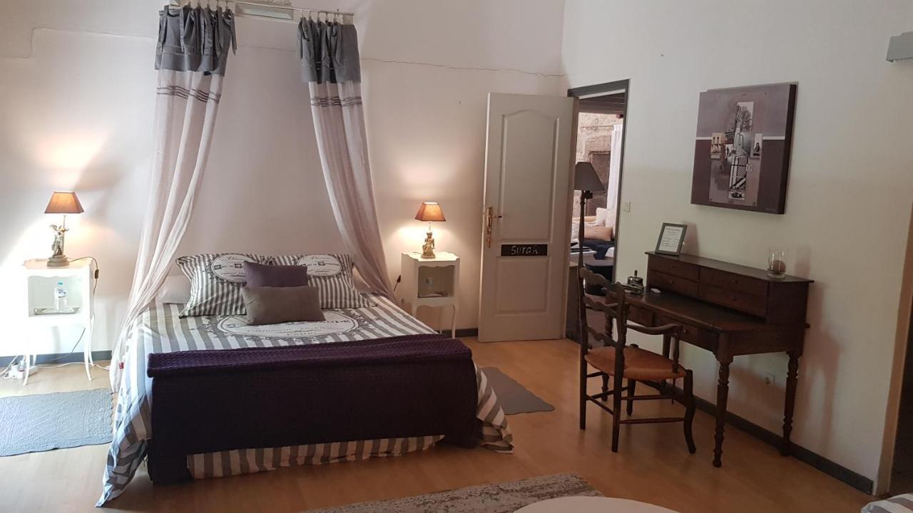 Bed and Breakfast La Demeure Du Pressoir Cuxac-d'Aude Екстер'єр фото
